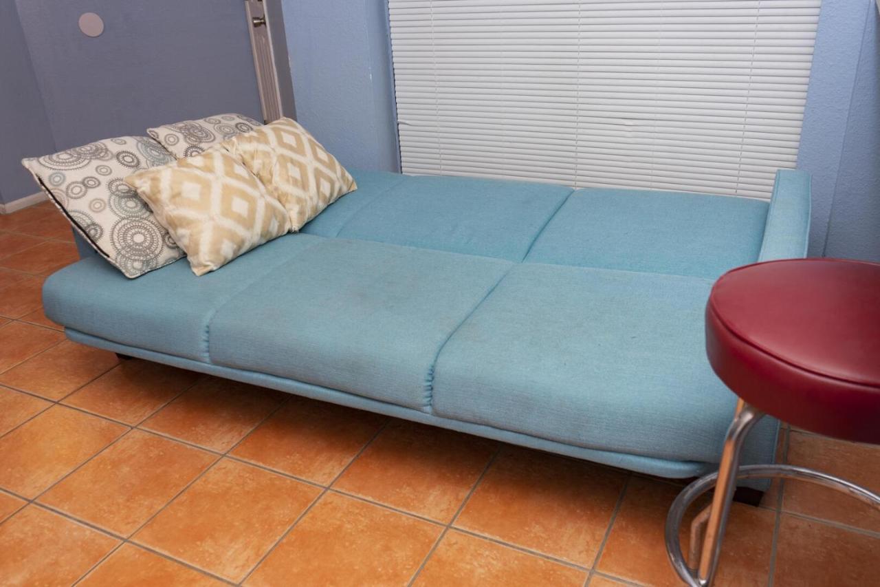 Walk To Beach House In Heart Of Entertainment District - Atrium Unit 102 Саут Падре Алънд Екстериор снимка